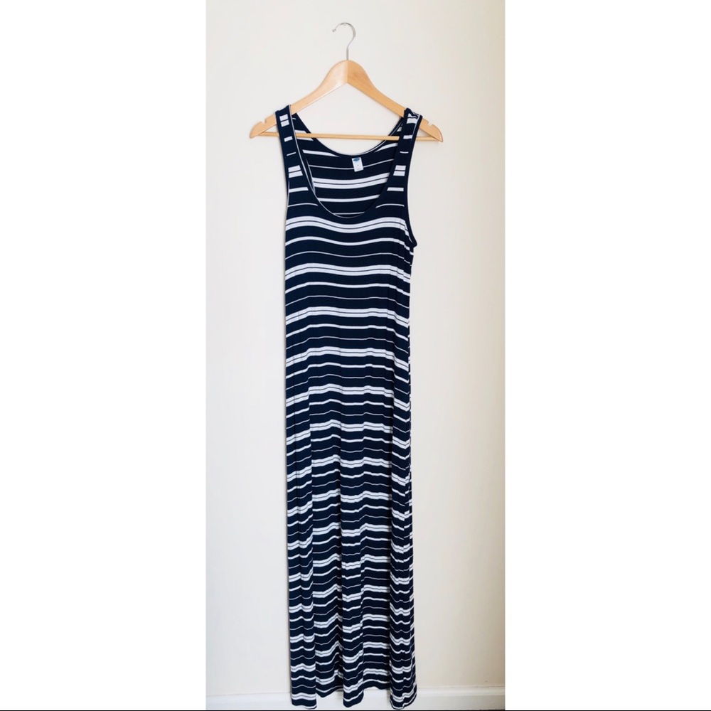 ❌SOLD❌LONG old Navy maxi